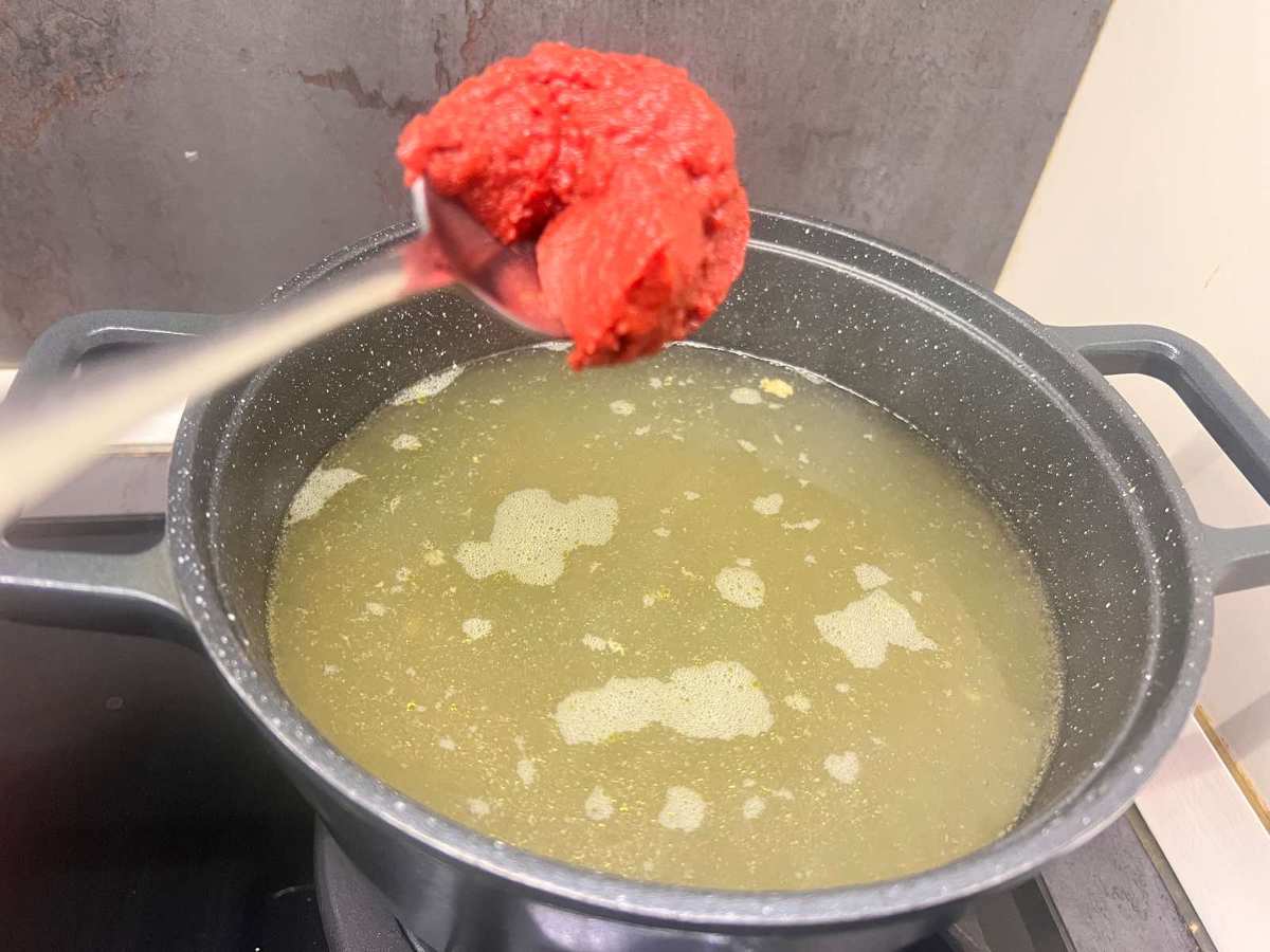 استاک مرغ ورب گوجه :