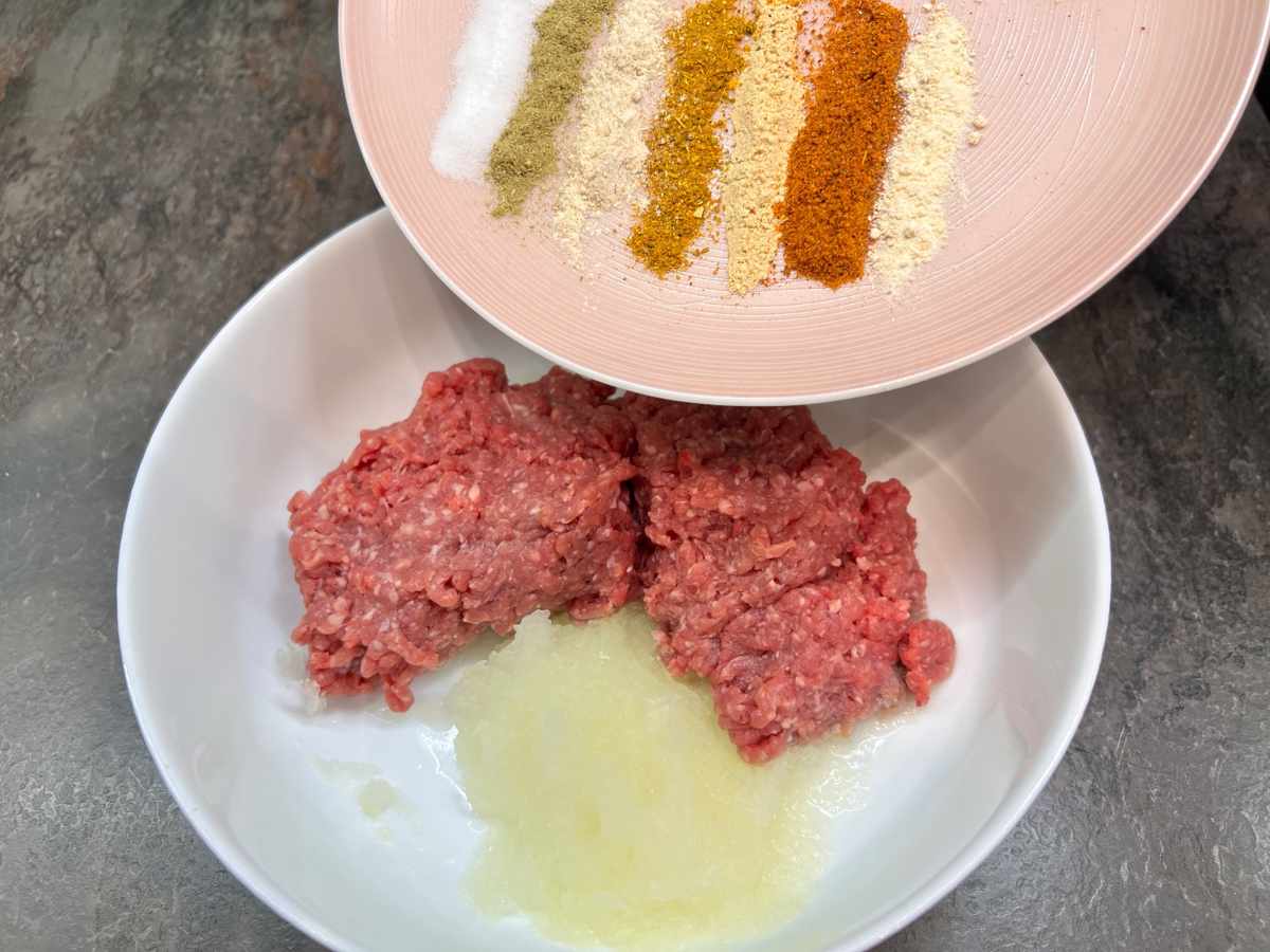 افزودن ادویه