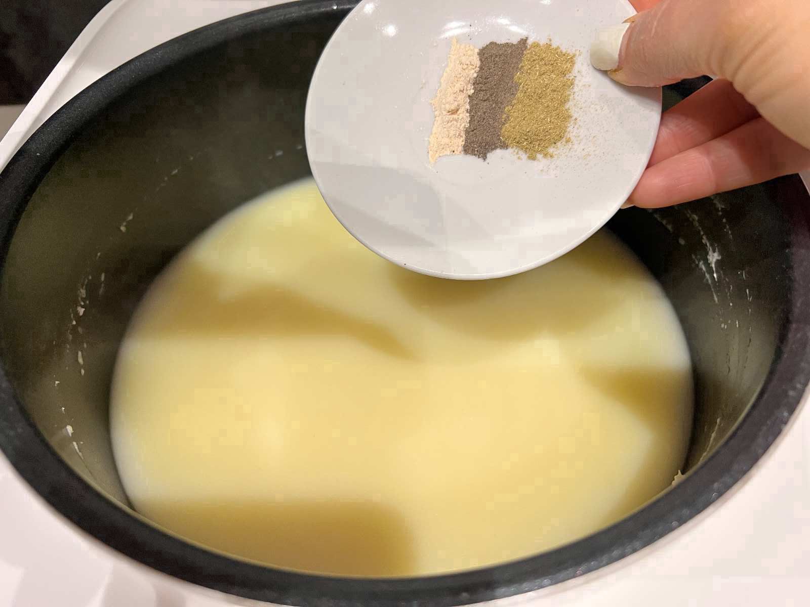 افزودن ادویه