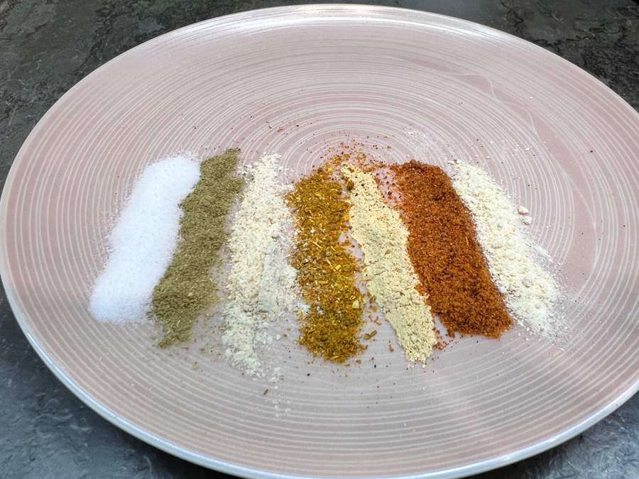 چیز برگر با سس قارچ